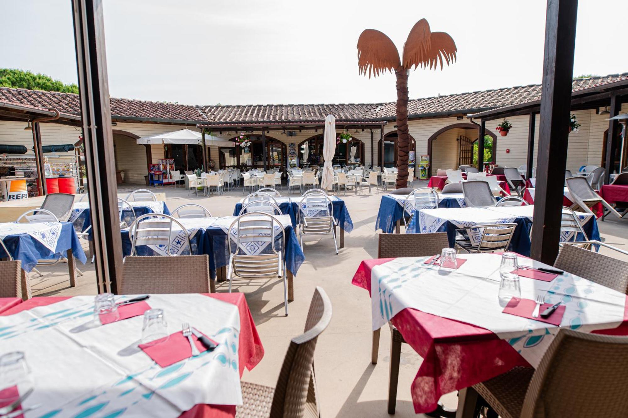 Familie Chalet In Toscane, Aan Zee, Aangeboden Door Micasatoscana Viareggio Eksteriør billede